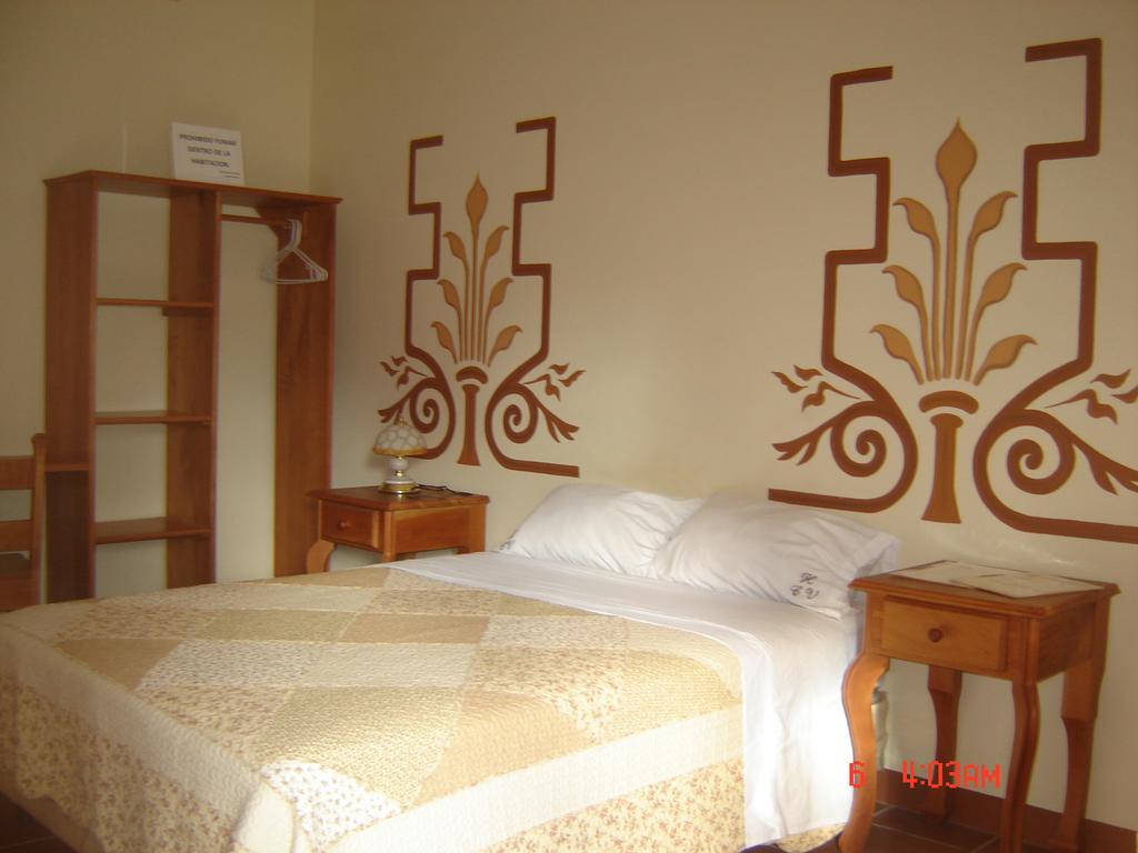 Hostal Casa Vieja Chiquimula Eksteriør billede